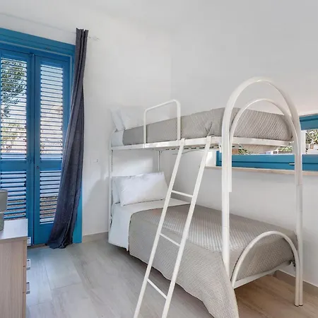 Azzurra Villa *